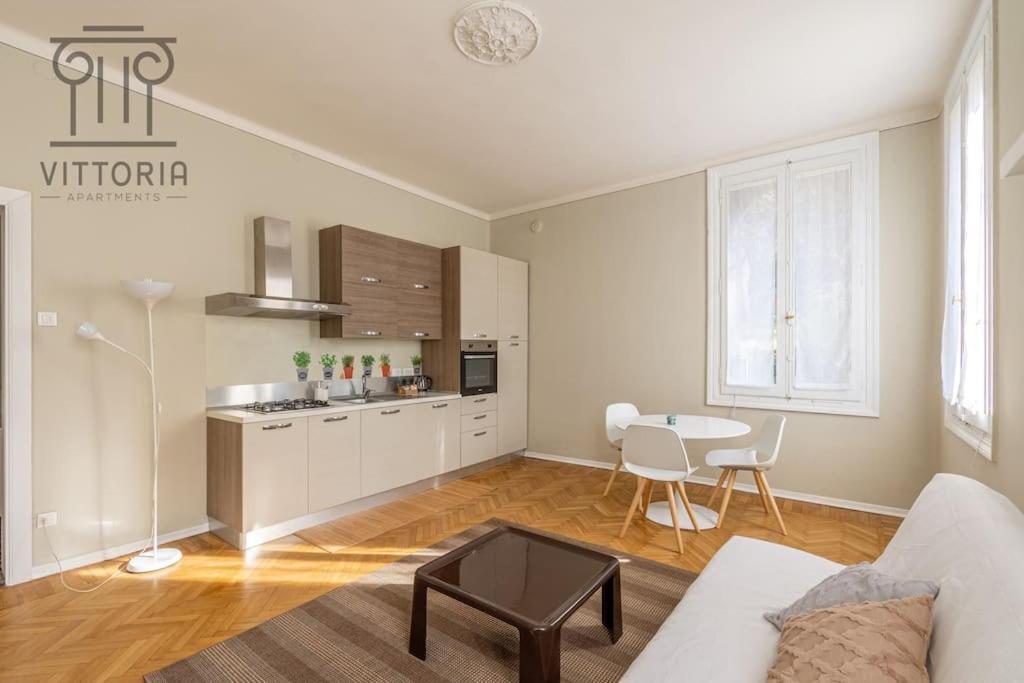 Vittoria Apartments: Viale Dante วิเชนซา ภายนอก รูปภาพ