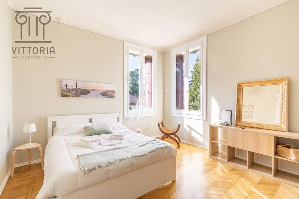 Vittoria Apartments: Viale Dante วิเชนซา ภายนอก รูปภาพ
